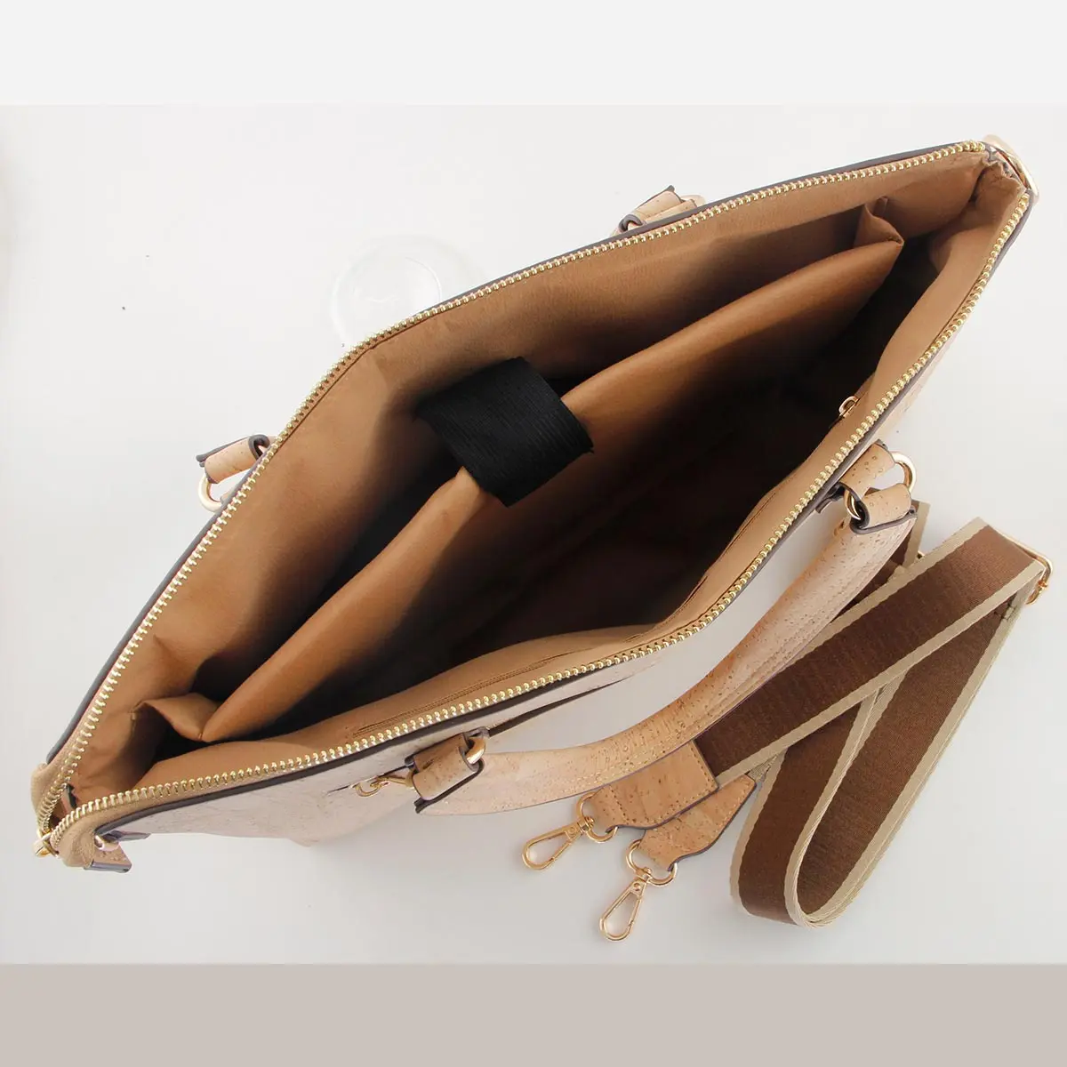 Premium Men's Cork Briefcase - Professional Vegan Business Laptop Bag 5 Premium Men's Cork Briefcase - Professional Vegan Business Laptop Bag - Image 5