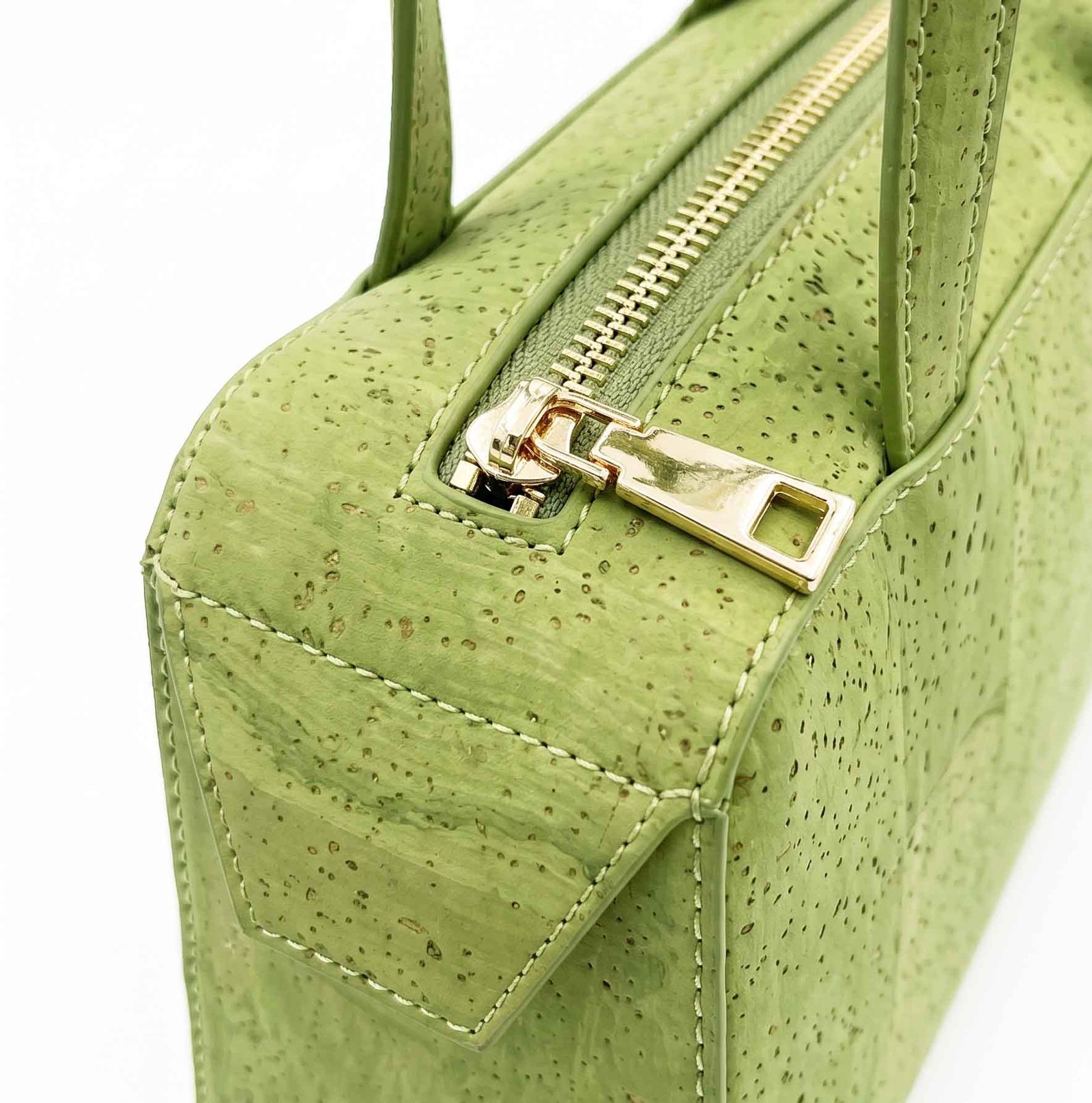 Premium Natural Cork East-West Shoulder Bag – Minimalist Long Baguette Purse 5 Premium Natural Cork East-West Shoulder Bag – Minimalist Long Baguette Purse - Image 5